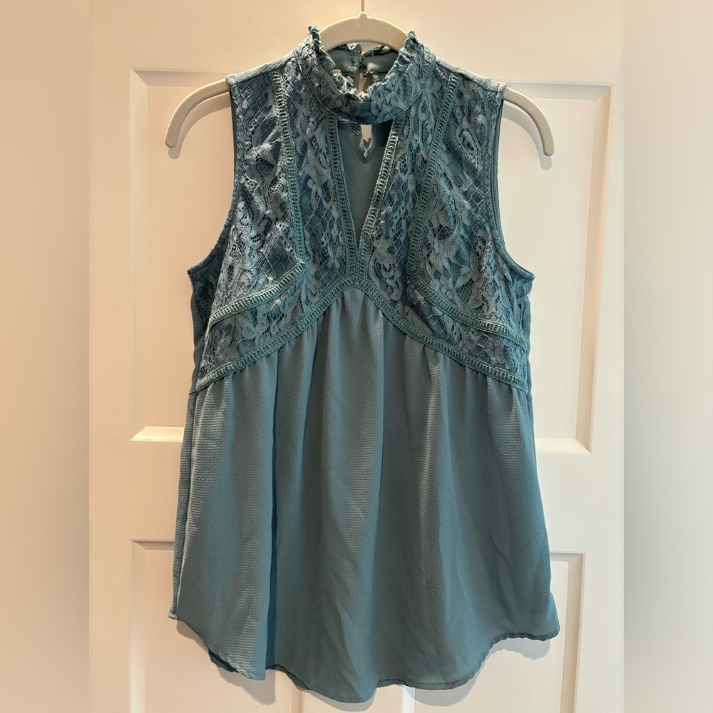 ❌SOLD❌Slate Blue Lace Blouse